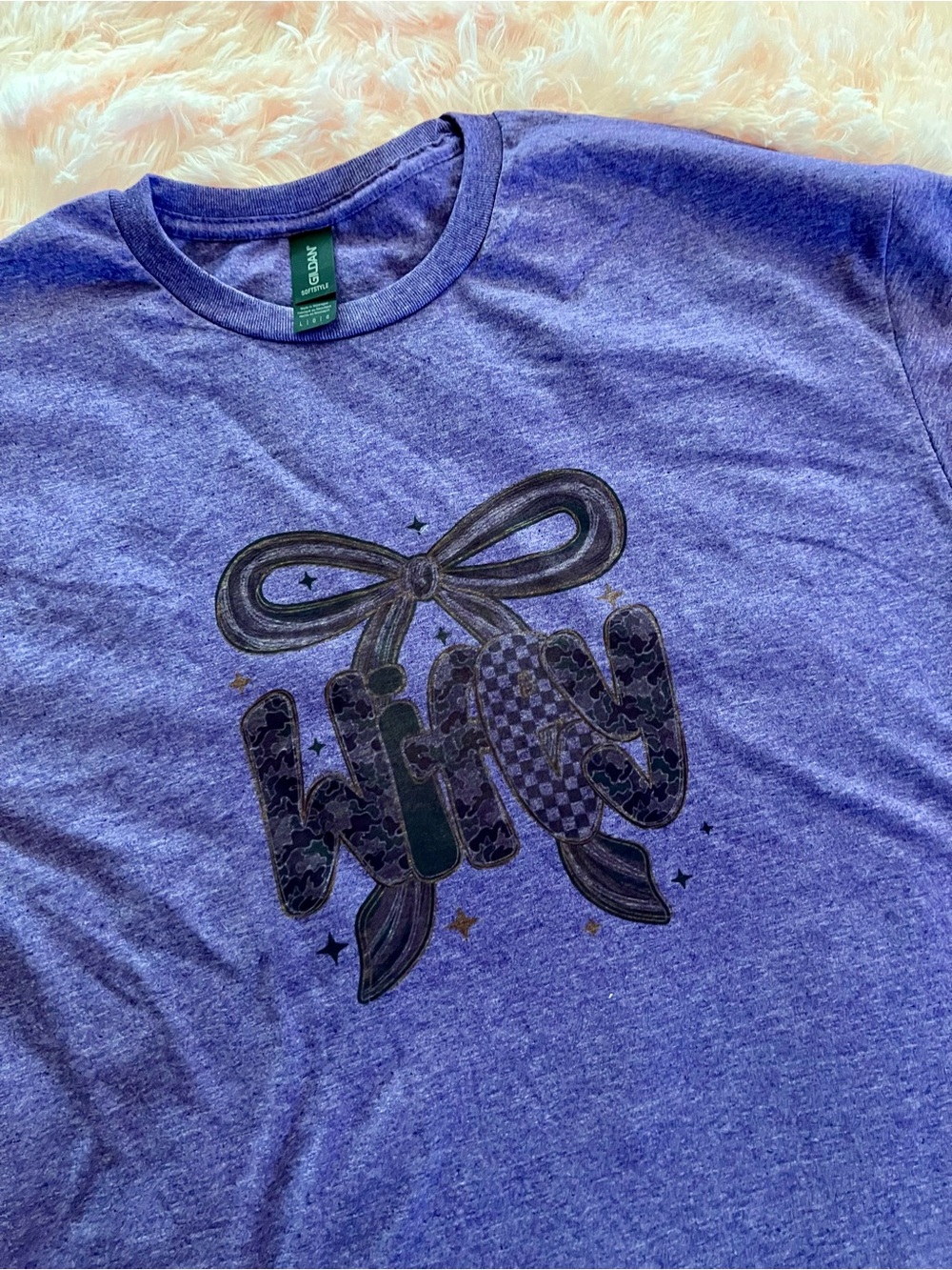 Purple Graphic Crewneck T-Shirt - Camo Wifey - NEW S0003 - Picture 2 of 3